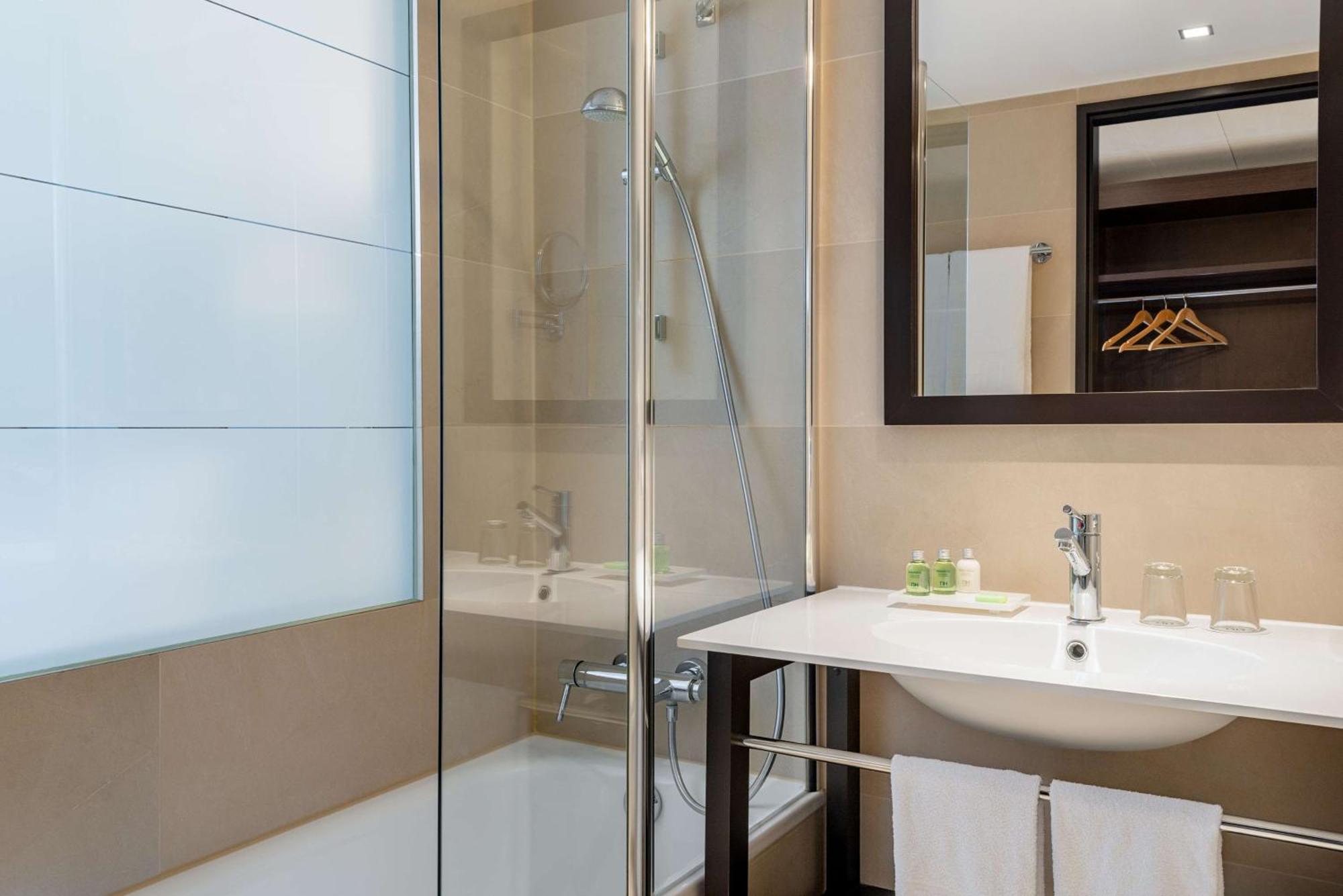 Nh Stuttgart Airport Hotel